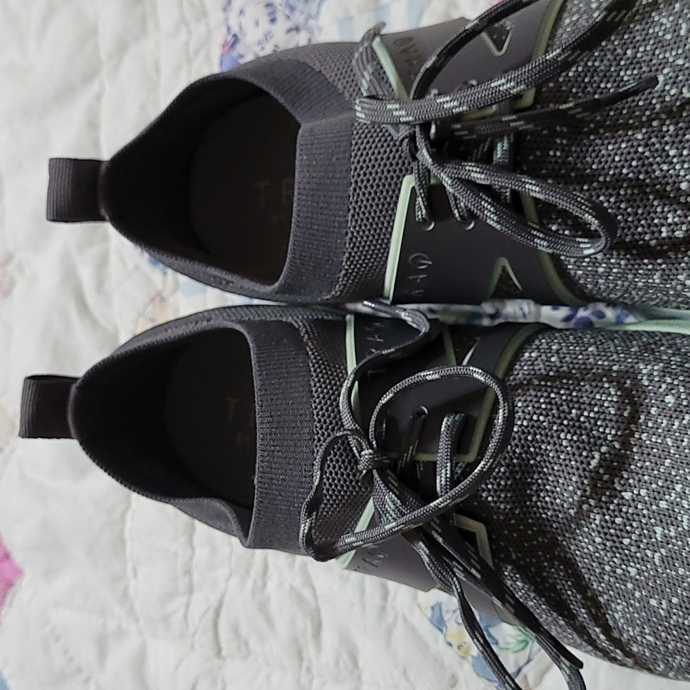 TRAQ by Alegria Lace-Up Sneakers Size  9 Women's - Picture 6 of 7